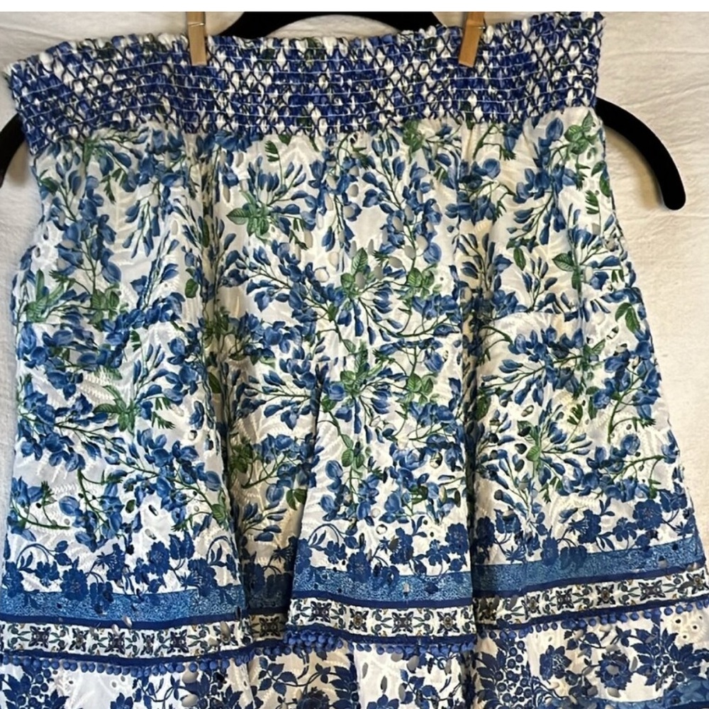 Alice + Olivia Blue and White Mini Skirt - Picture 6 of 7